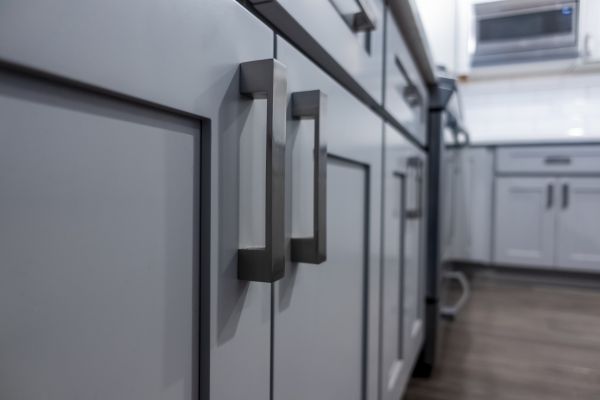 Hardware Mounting Service